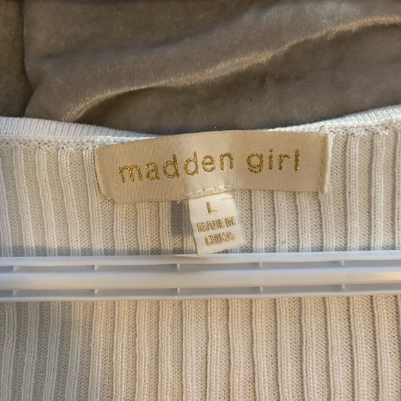 NWOT Madden Girl long sleeve top - Picture 2 of 3